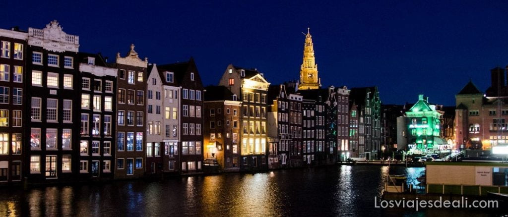 Qué hacer en Ámsterdam en 3 Días: Canales, Museos (Van Gogh) y Consejos Logísticos 1 Amsterdam