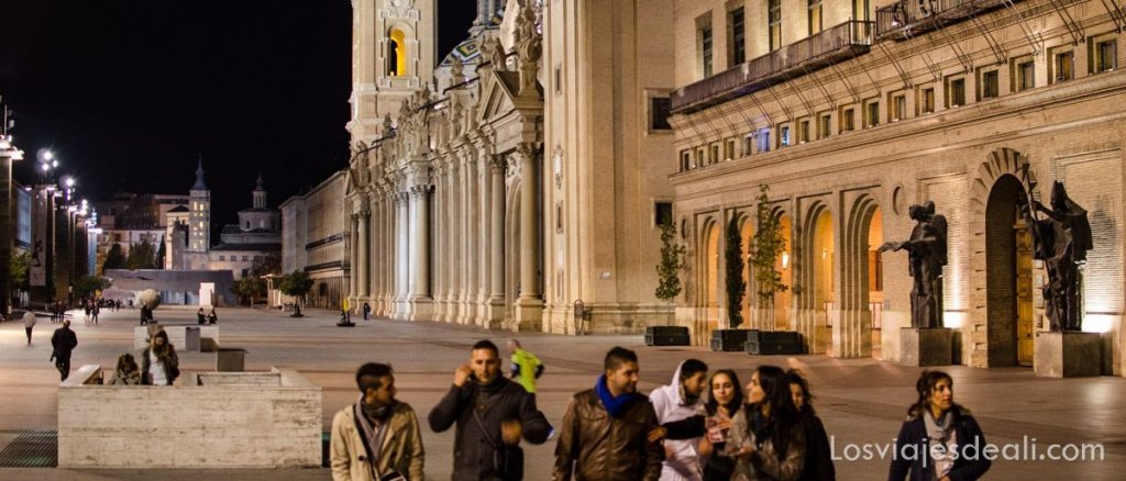 Un fin de semana en Zaragoza: qué ver y hacer en la capital maña 11 plaza del pilar zaragoza