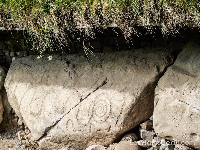 petroglifos en newgrange