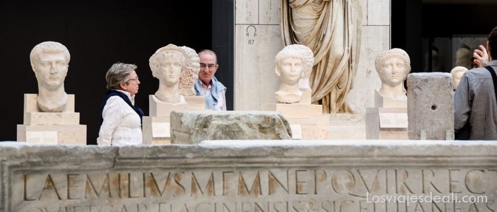 Libros para viajar a través de la Historia de los lugares que visitas 3 libros para viajar a través de la historia