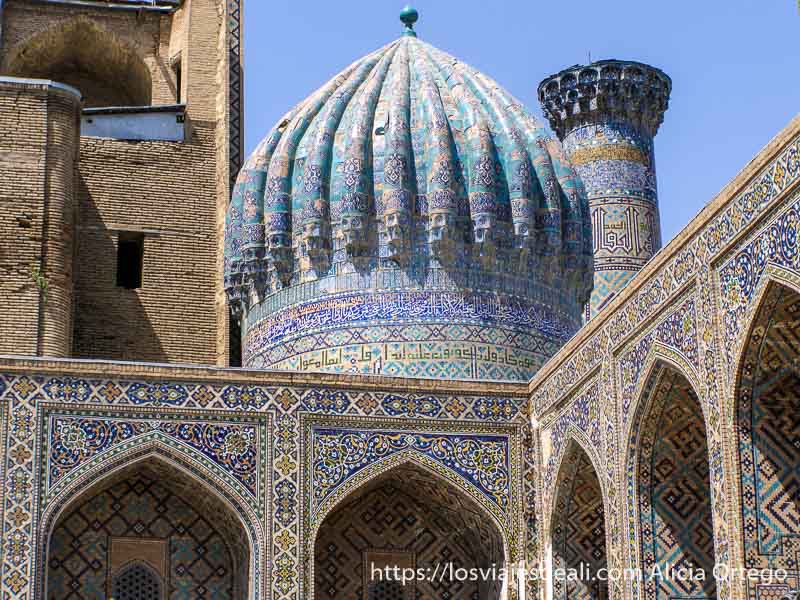 Guía de Samarcanda: qué ver en la joya de la Ruta de la Seda (Uzbekistán) 46 edificios de Samarcanda cubiertos de azulejos