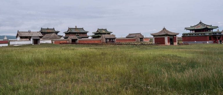 Karakorum, la que fue capital del Imperio Mongol 5 templos de karakorum en mongolia