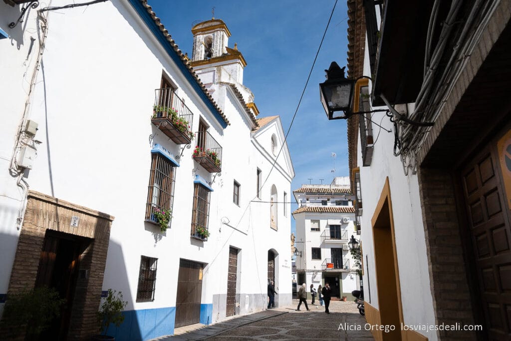 calle de san basilio el barrio de los patios de córdoba