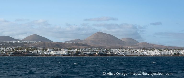 Puerto del Carmen: alojamiento y planes en uno de los grandes centros turísticos de Lanzarote 1 planes en puerto del carmen desde el mar