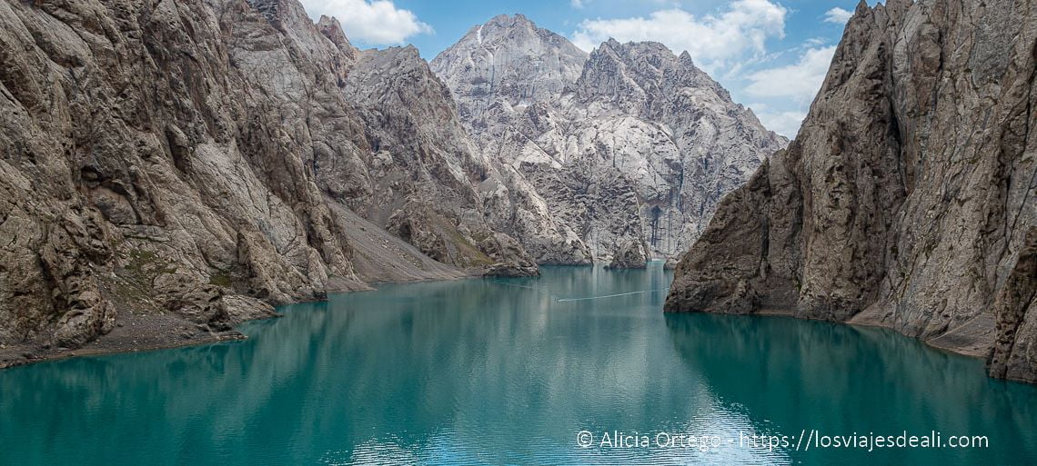 lago kel suu en kirguistán