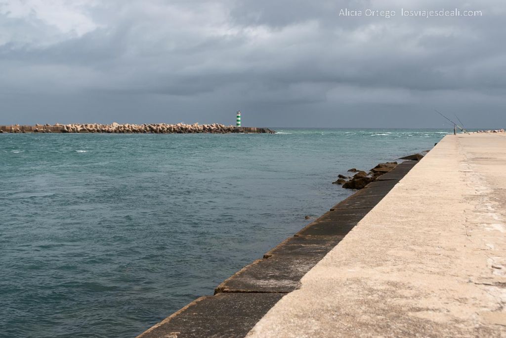 Un día en Ilha Deserta, el impresionante caribe portugués cerca de Faro (Algarve) 58 muelle de ilha deserta en el algarve
