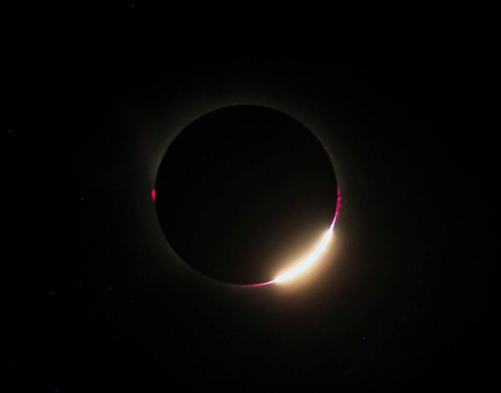 eclipse sol total en momento perlas de baily
