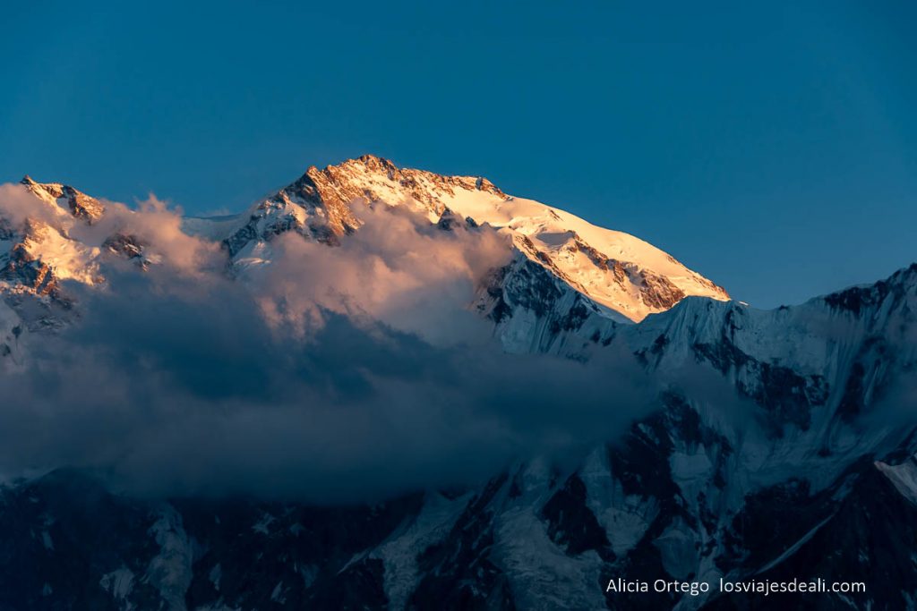 Cosas que se echan de menos al volver de un viaje 74 nanga parbat al atardecer