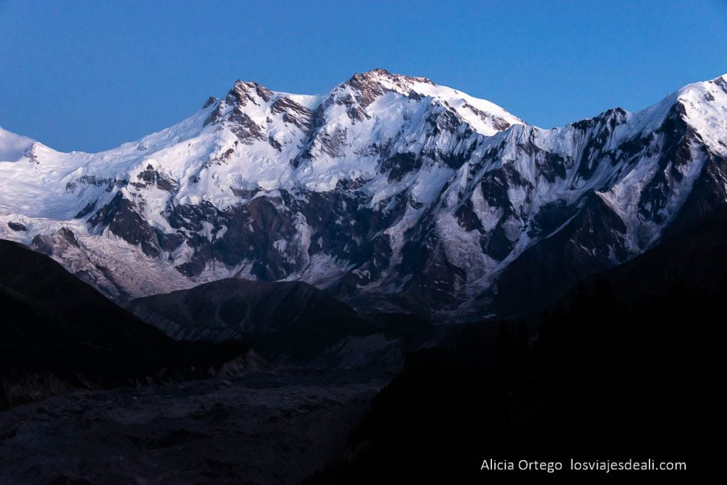 Fairy Meadows, el balcón del Nanga Parbat (Pakistán) 60 nanga parbat en la hora azul