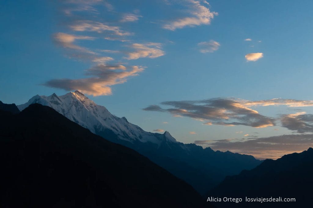 atardecer en el valle de hunza