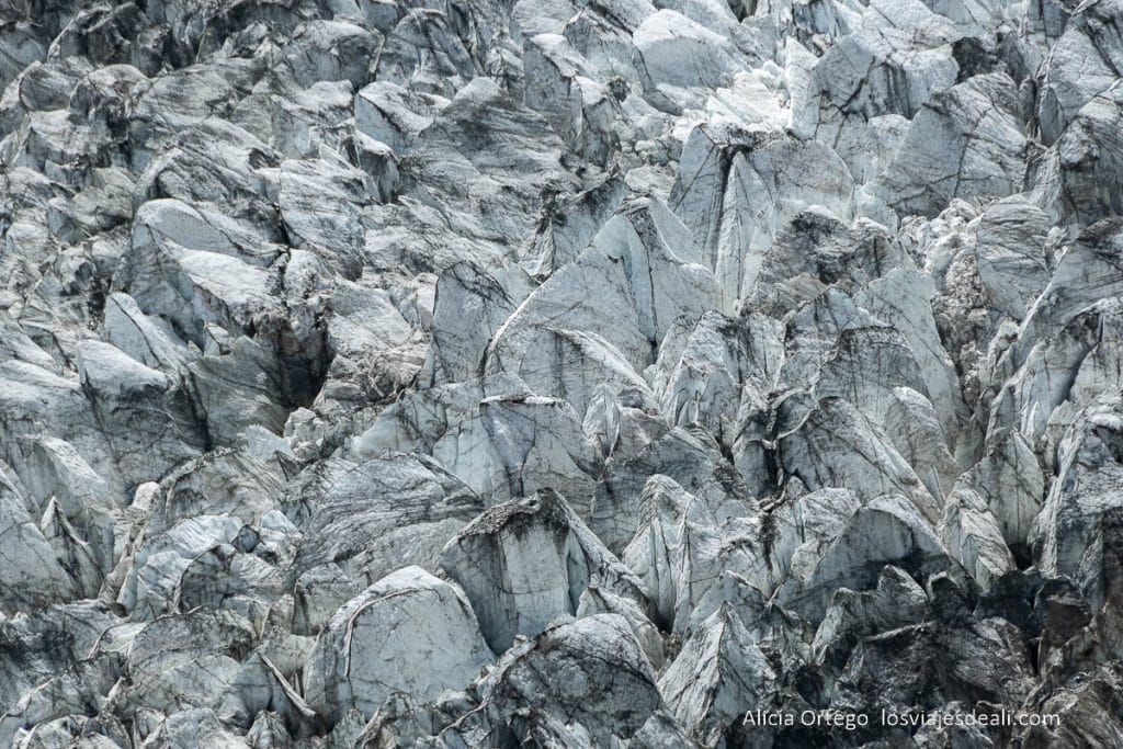 12 sitios que ver en Pakistán (Norte), un viaje alucinante 72 hielo del glaciar hopa con forma de conos puntiagudos