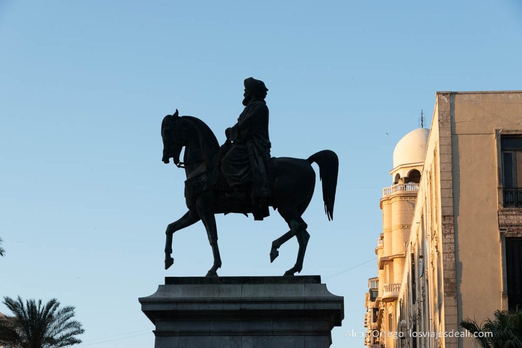 estatua de mehmet ali a caballo en alejandría