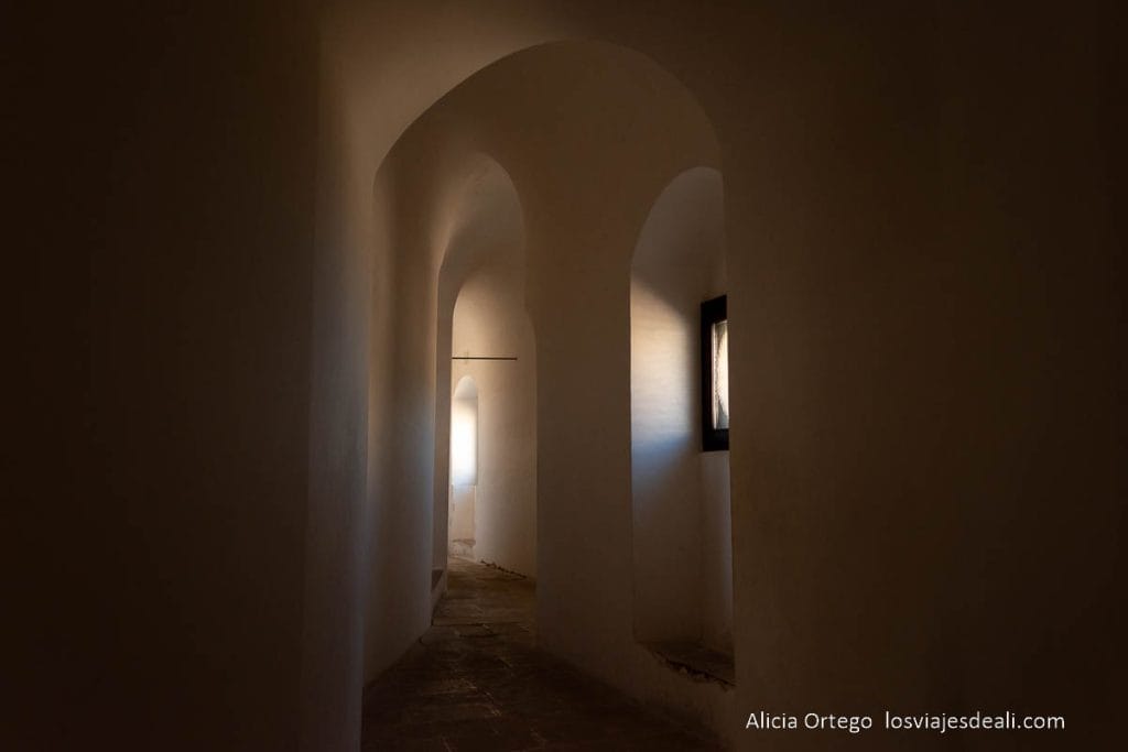 9 sitios que ver en Noto, la impresionante ciudad barroca que no te debes perder en Sicilia 65 corredor piso superior iglesia santa chiara