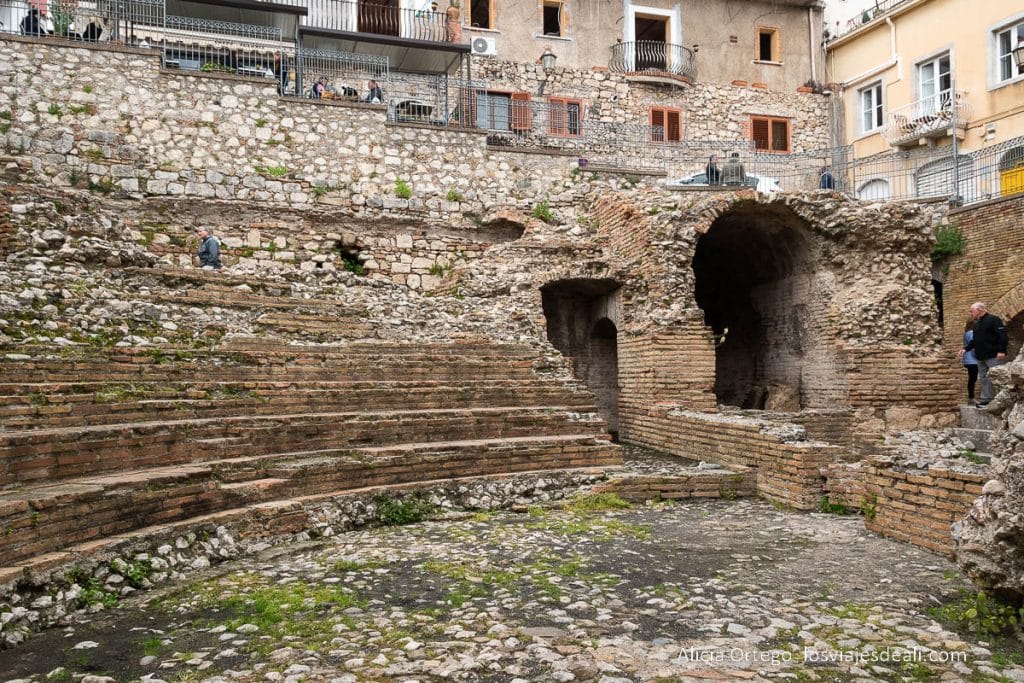 Qué ver en Taormina: Descubre la perla de Sicilia 28 odeón romano de taormina