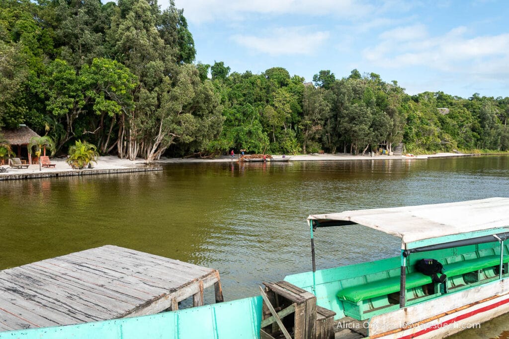 17 sitios fabulosos que ver en Madagascar, de la costa este a la oeste 42 muelle de palmarium reserve en canal de pangalanes
