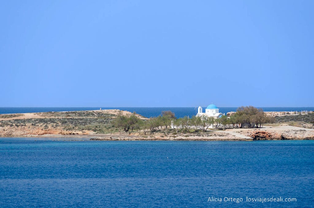 Guía para ver Naxos en 2, 3 o 4 días: la joya verde de las Cícladas 64 isla de paros desde el ferry
