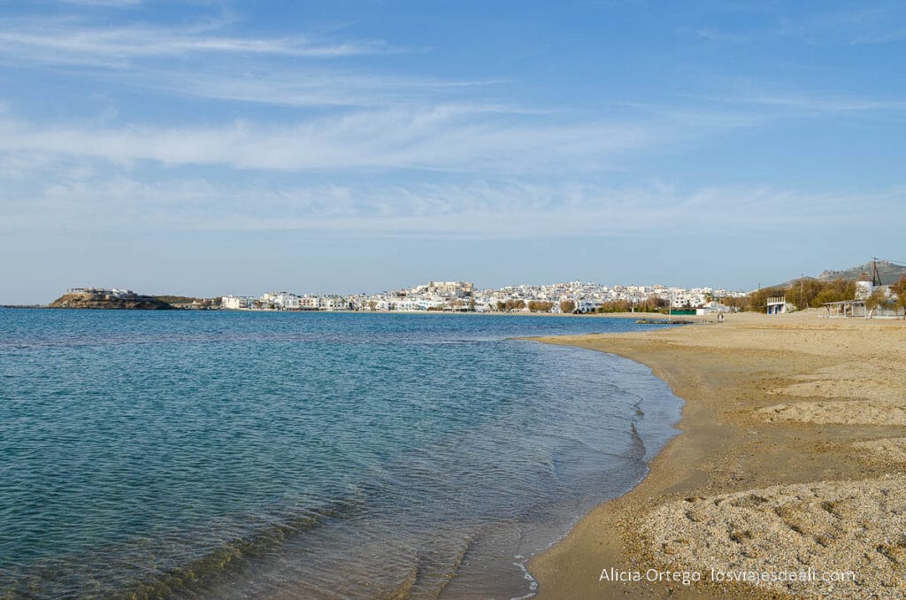 Guía para ver Naxos en 2, 3 o 4 días: la joya verde de las Cícladas 62 playa de naxos