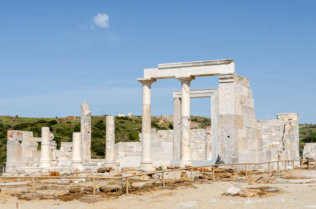 Guía para ver Naxos en 2, 3 o 4 días: la joya verde de las Cícladas 61 templo de deméter de naxos