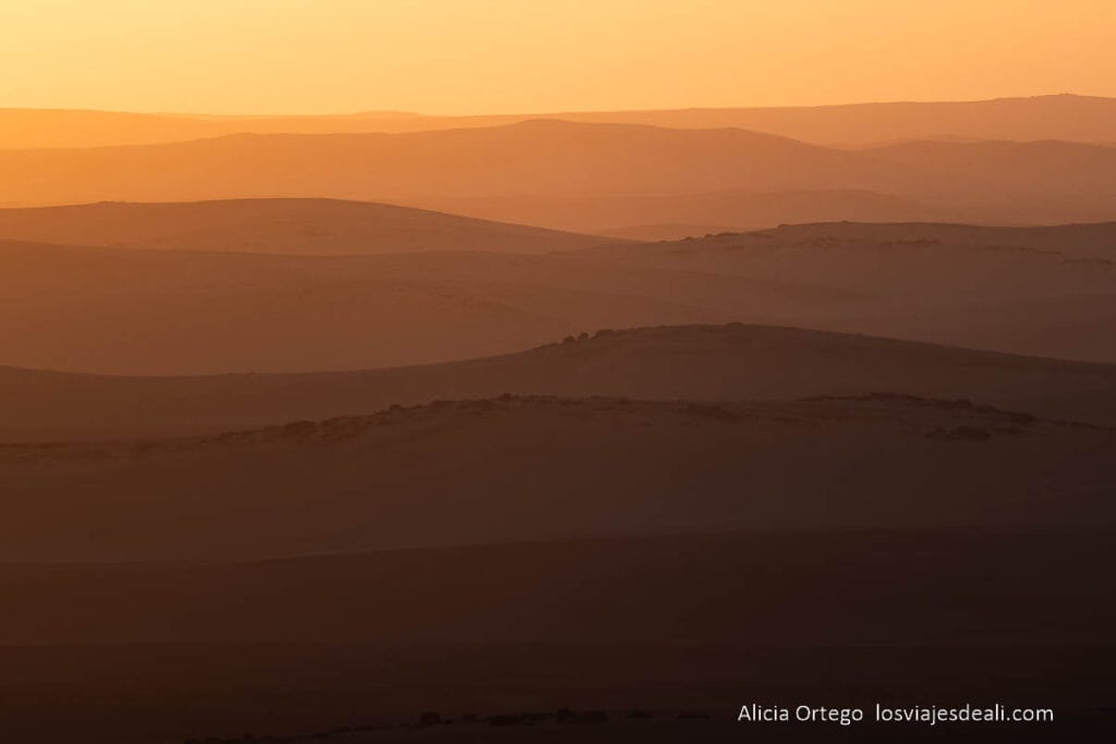 atardecer en el desierto del namib