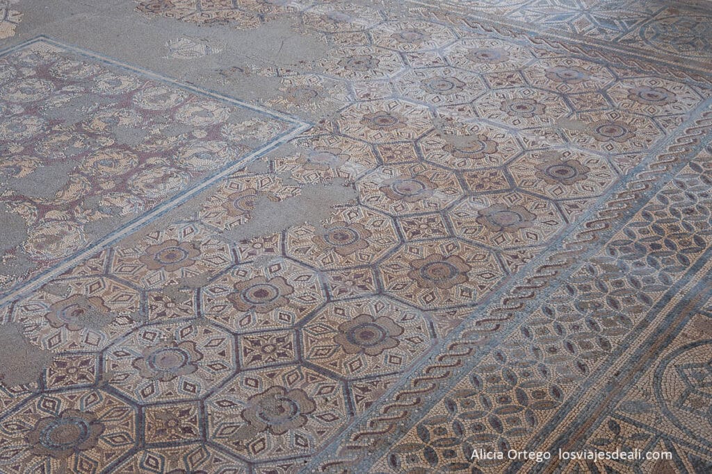 mosaicos romanos con motivos geométricos