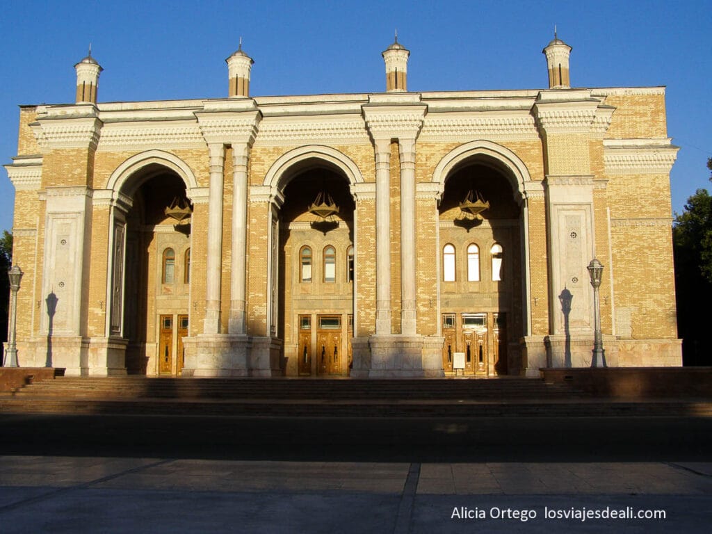 Qué ver en Uzbekistán en 8 días: Tashkent, Samarcanda, Bukhara y Khiva 26 museo de tashkent que ver en uzbekistan