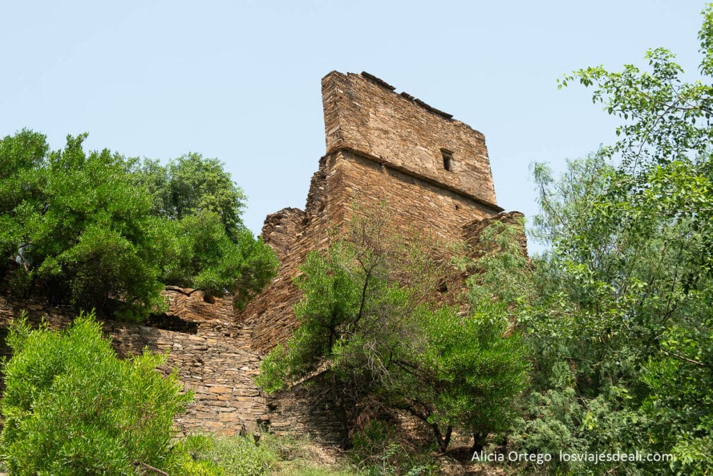 muralla de takht-i-bahi