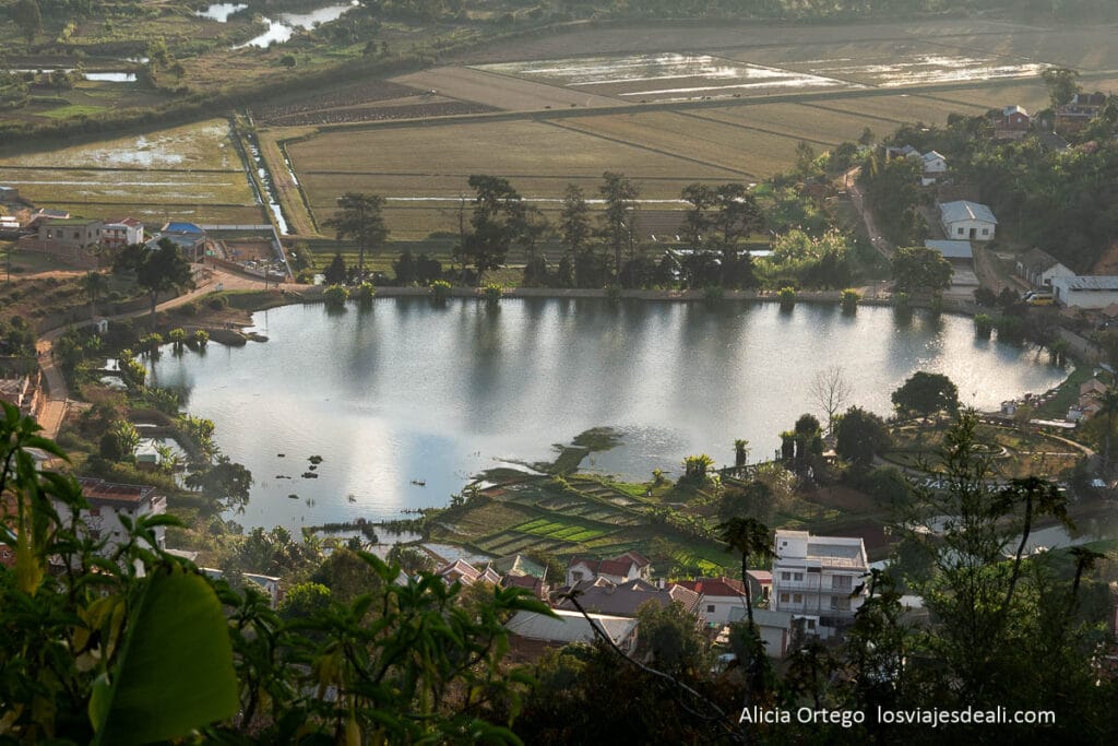 Fianarantsoa, la ciudad donde se aprende el bien 41 lago de fianarantsoa